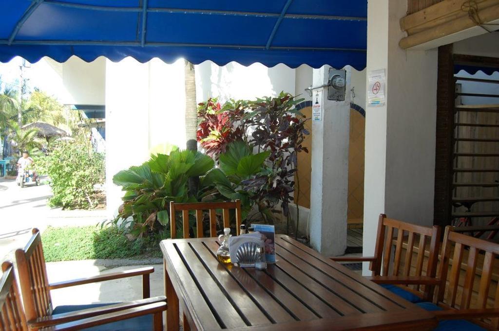 Hotel Y Restaurante Cesar Mariscos Tela Exterior foto